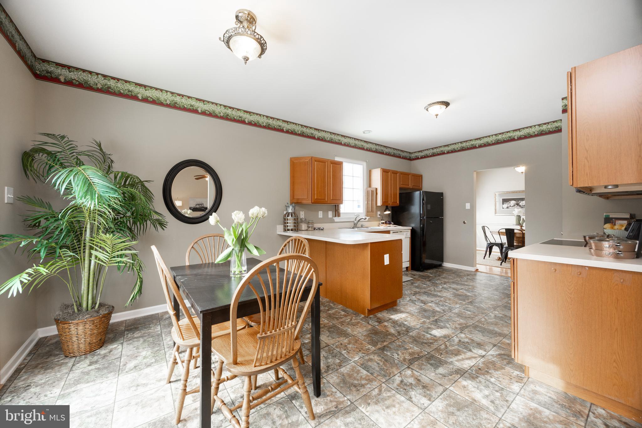 140 Milbury Road Coatesville, PA 19320 - Photo 10 of 30 Wonderful BIG Kitchen 12x21