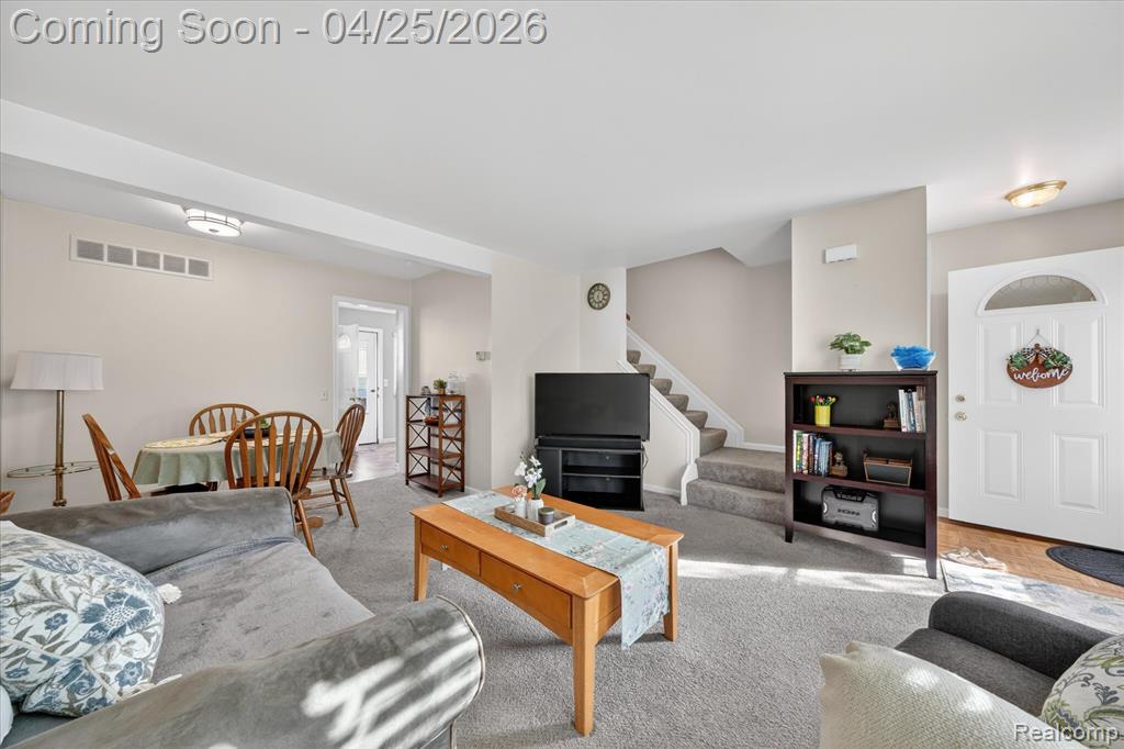 445 Baldwin Avenue Rochester, MI 48307 - Photo 7 of 35 Gallery Image 7