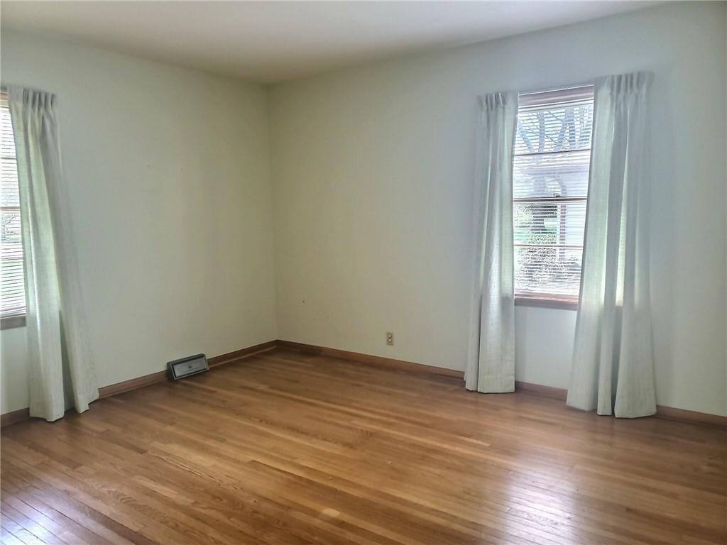 1224 Rocky Ford Road Columbus, IN 47203 - Photo 10 of 18 Gallery Image 10