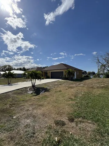 $465,000 | 2809 Southeast 27th Avenue, Okeechobee, FL 34974