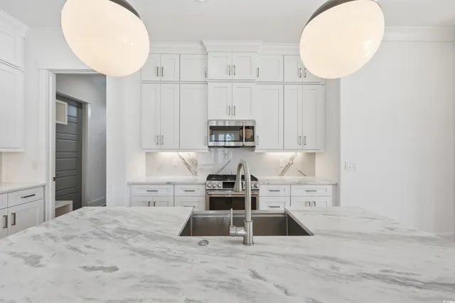 $680,000 | 6774 Montgomery Lane, Myrtle Beach, SC 29572