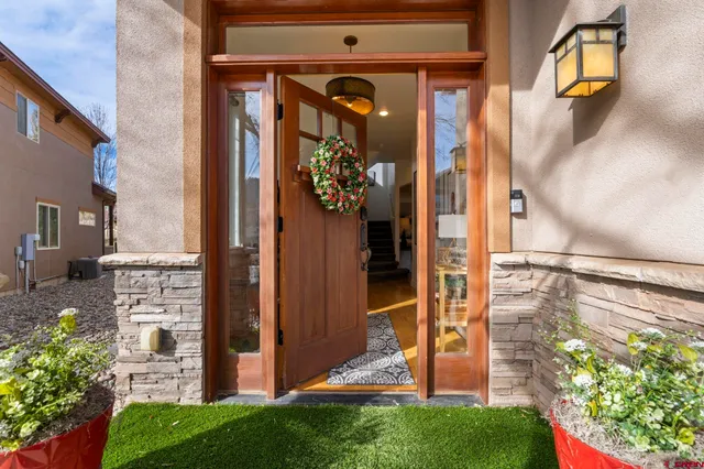 $1,195,000 | 105 Tierra Vista Drive, Durango, CO 81301