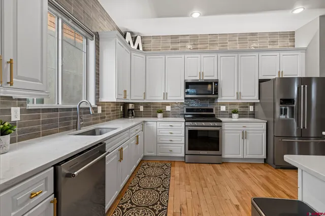 $1,195,000 | 105 Tierra Vista Drive, Durango, CO 81301