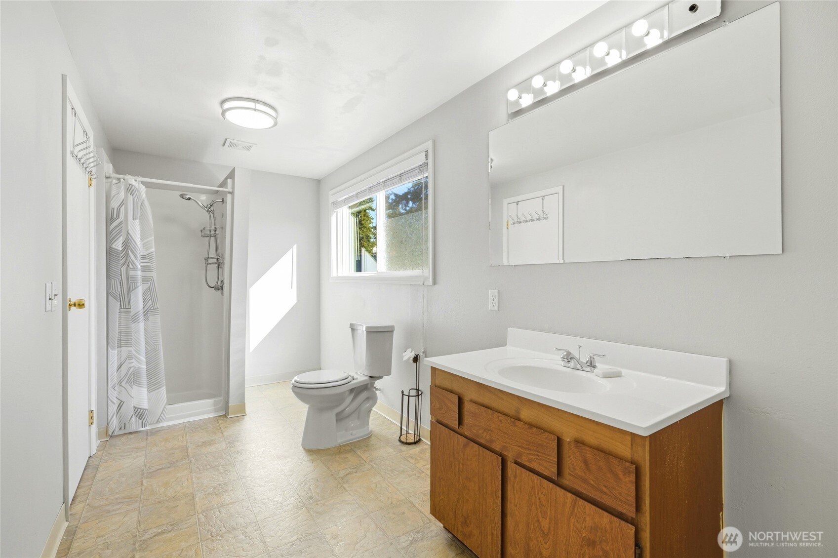 7919 194th Place Southwest Edmonds, WA 98026 - Photo 29 of 38