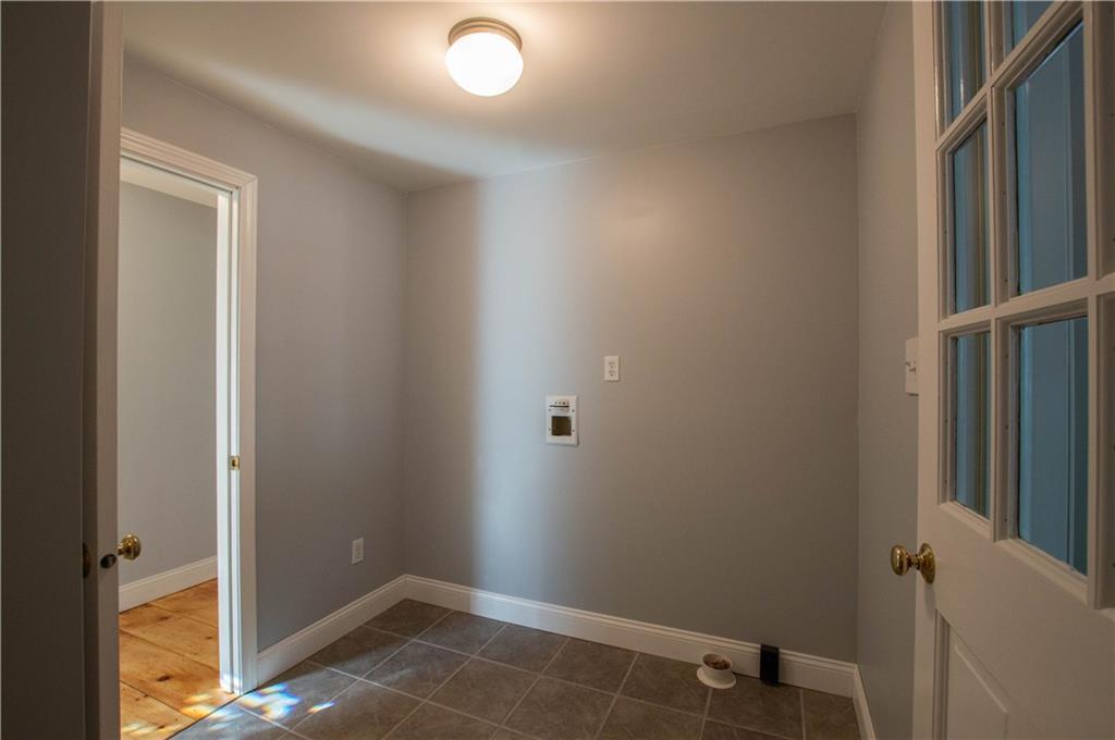 114 Buffum Road North Berwick, ME 03906 - Photo 15 of 35 First floor laundry room
