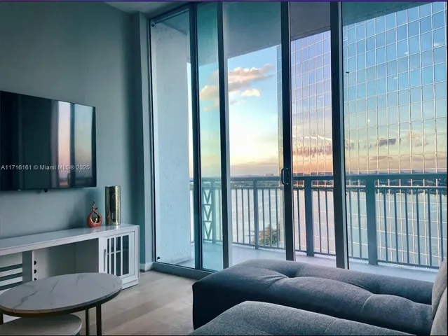 $5,000 | 300 South Australian Avenue, Unit 1506, West Palm Beach, FL 33401