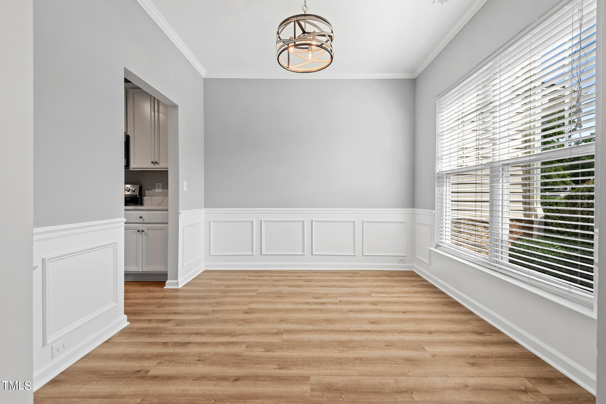 2209 Bankshill Row Raleigh, NC 27614 - Photo 4 of 44