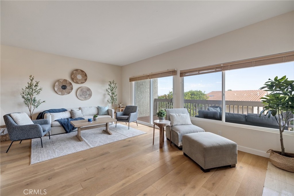58 Hilltop Circle Rancho Palos Verdes, CA 90275 - Photo 28 of 51 a living room with furniture and a large window
