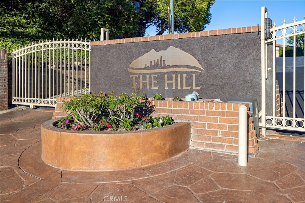 58 Hilltop Circle Rancho Palos Verdes, CA 90275 - Photo 4 of 51