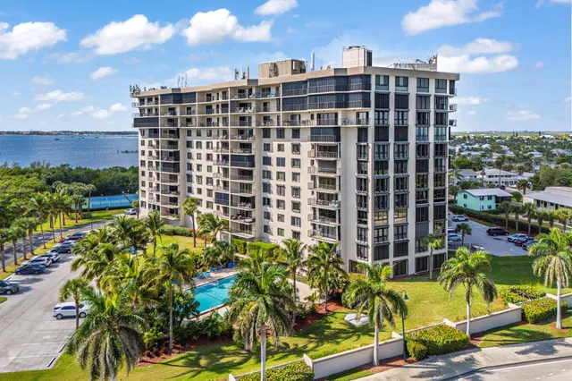 a view of a building