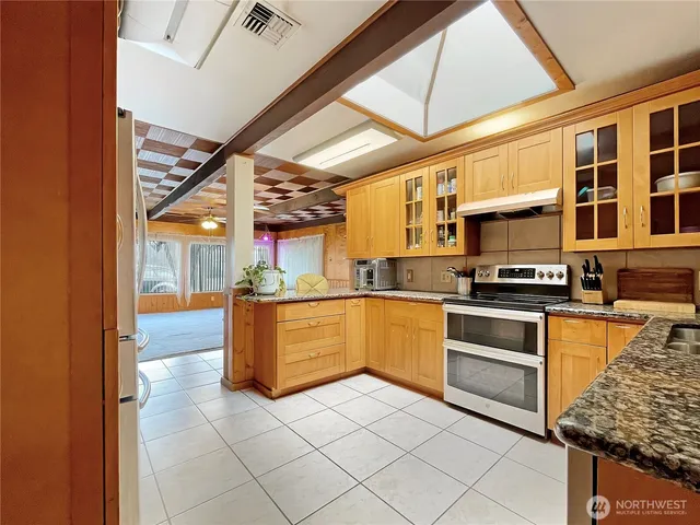 $310,000 | 26141 Highway 101, Hoodsport, WA 98548