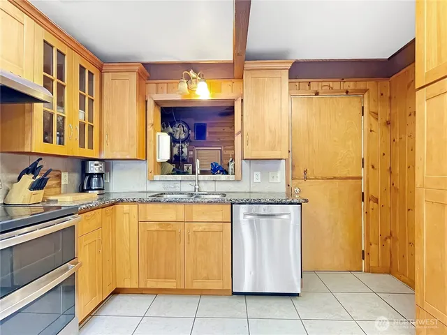 $310,000 | 26141 Highway 101, Hoodsport, WA 98548