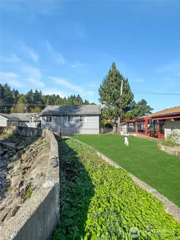 $310,000 | 26141 Highway 101, Hoodsport, WA 98548