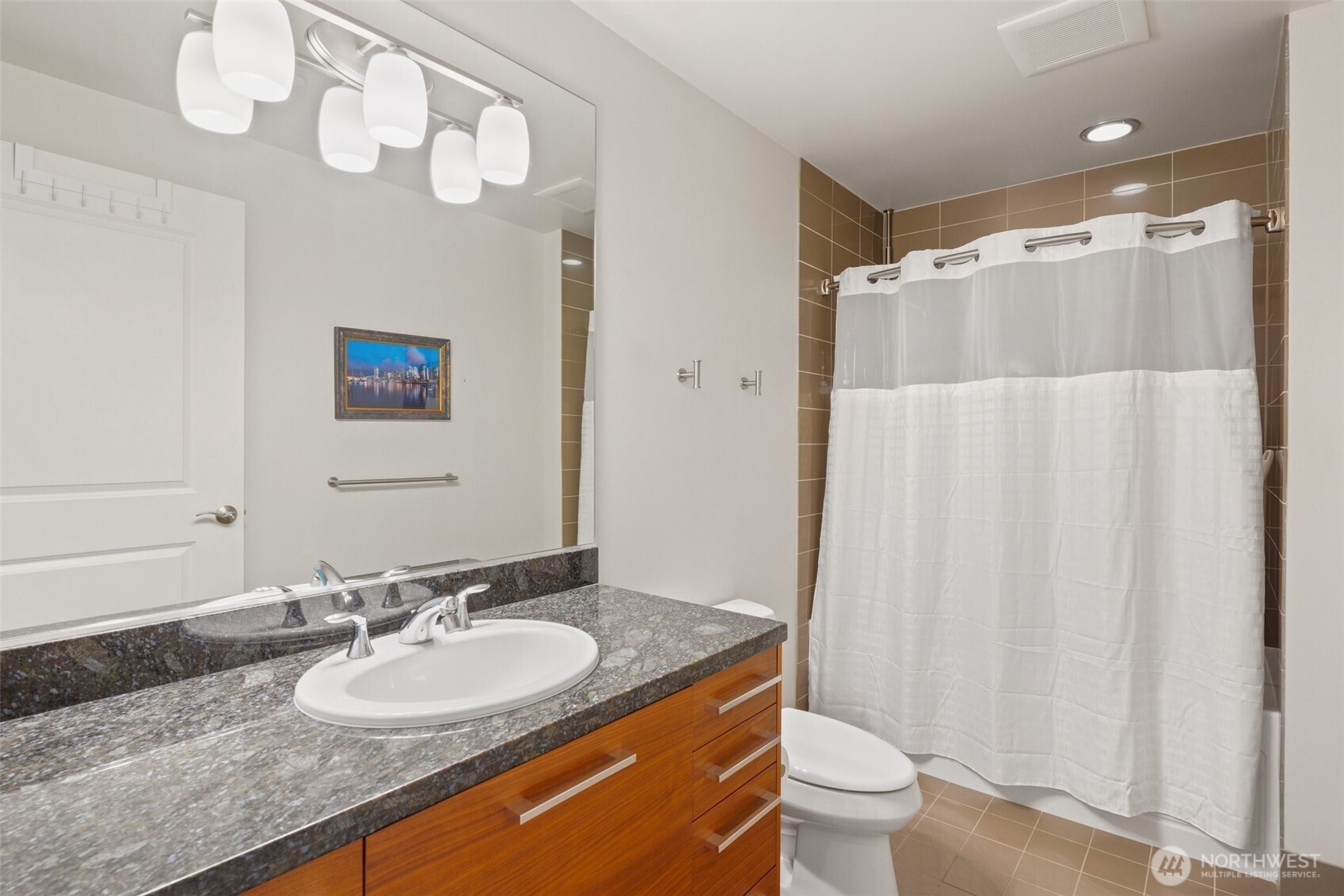 1920 4th Avenue, Unit 502 Seattle, WA 98101 - Photo 17 of 39