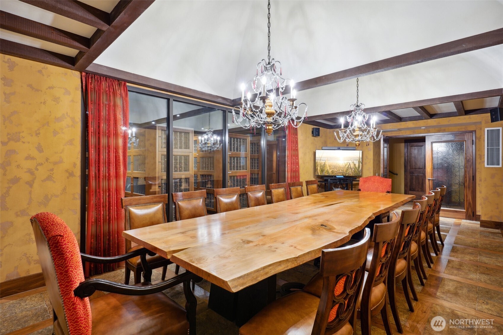 1920 4th Avenue, Unit 502 Seattle, WA 98101 - Photo 27 of 39