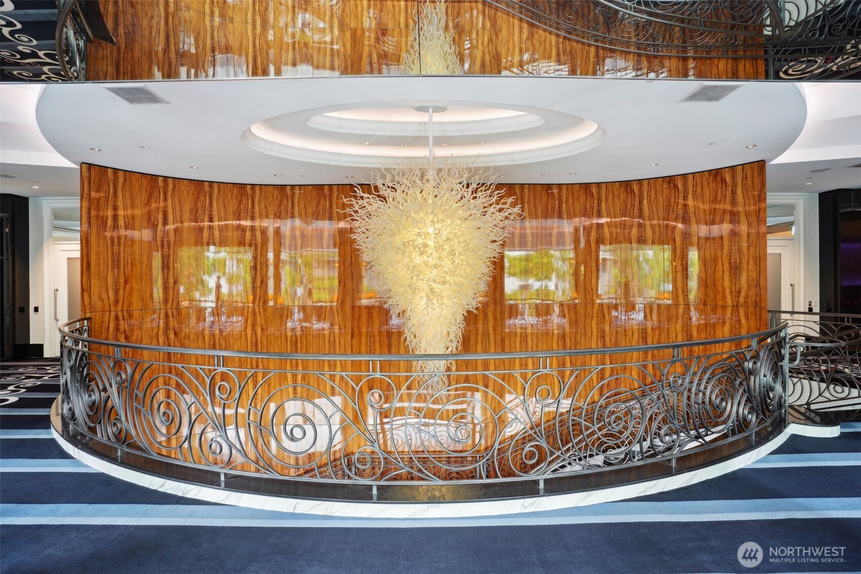 1920 4th Avenue, Unit 502 Seattle, WA 98101 - Photo 30 of 39