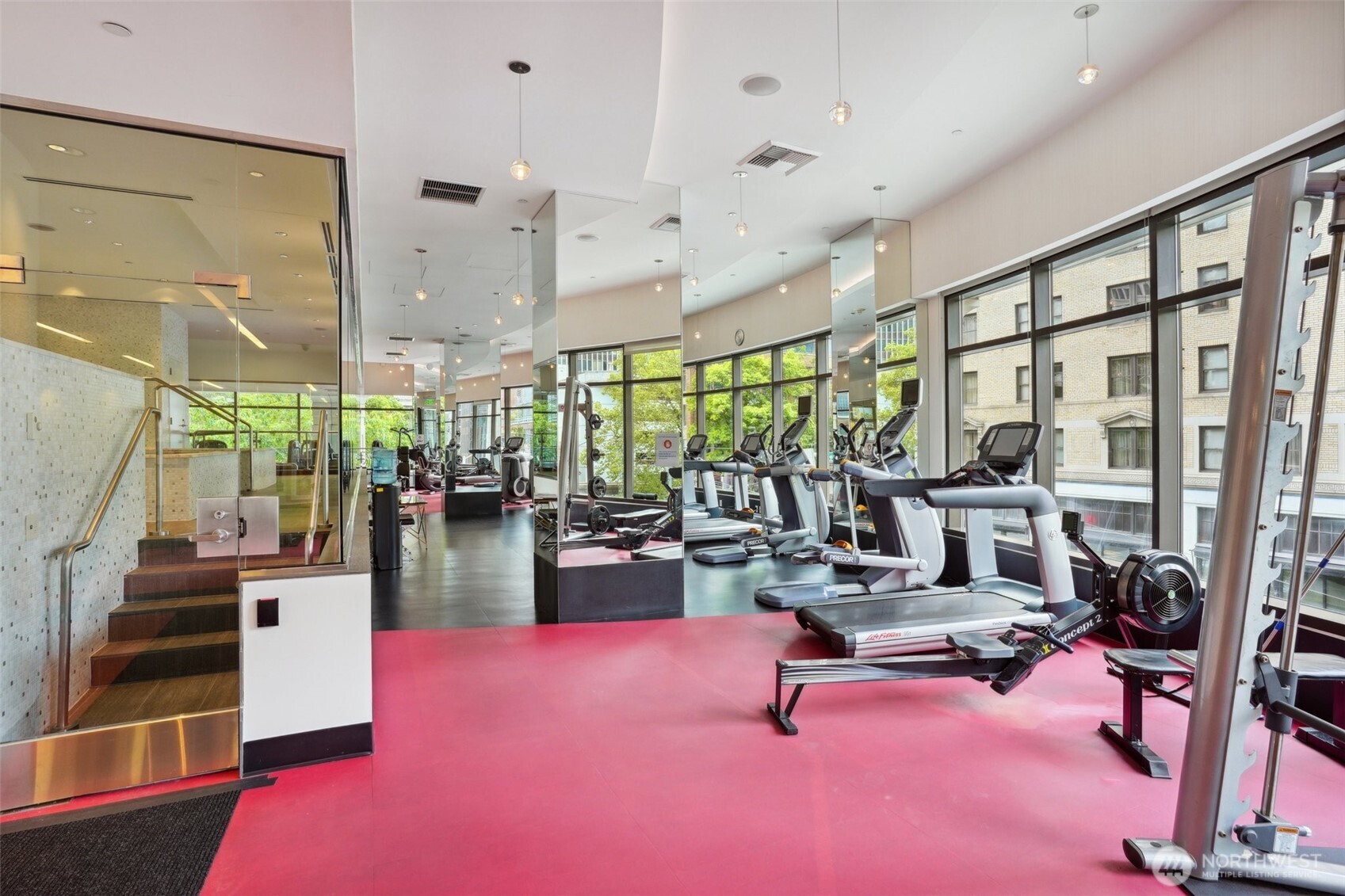 1920 4th Avenue, Unit 502 Seattle, WA 98101 - Photo 32 of 39