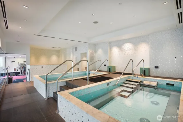 $1,199,900 | 1920 4th Avenue, Unit 502, Seattle, WA 98101