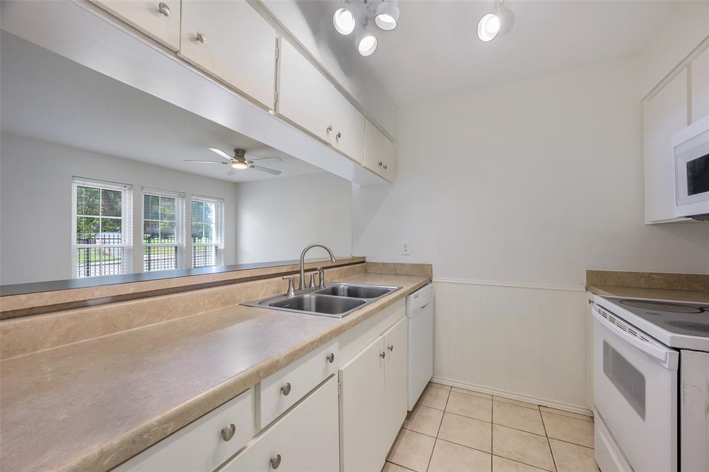 13715 Preston Road, Unit 184 Dallas, TX 75240 - Photo 5 of 15 Gallery Image 5