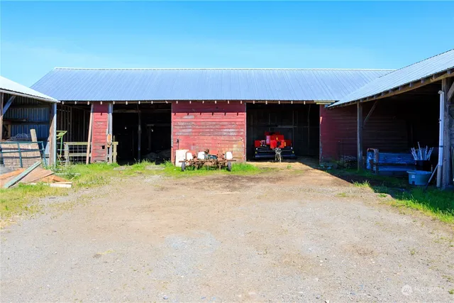 $2,665,000 | 886 West Beach Road, Coupeville, WA 98239