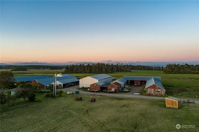 $2,665,000 | 886 West Beach Road, Coupeville, WA 98239