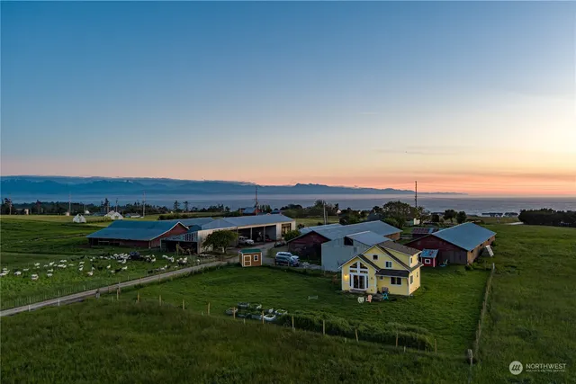 $2,665,000 | 886 West Beach Road, Coupeville, WA 98239