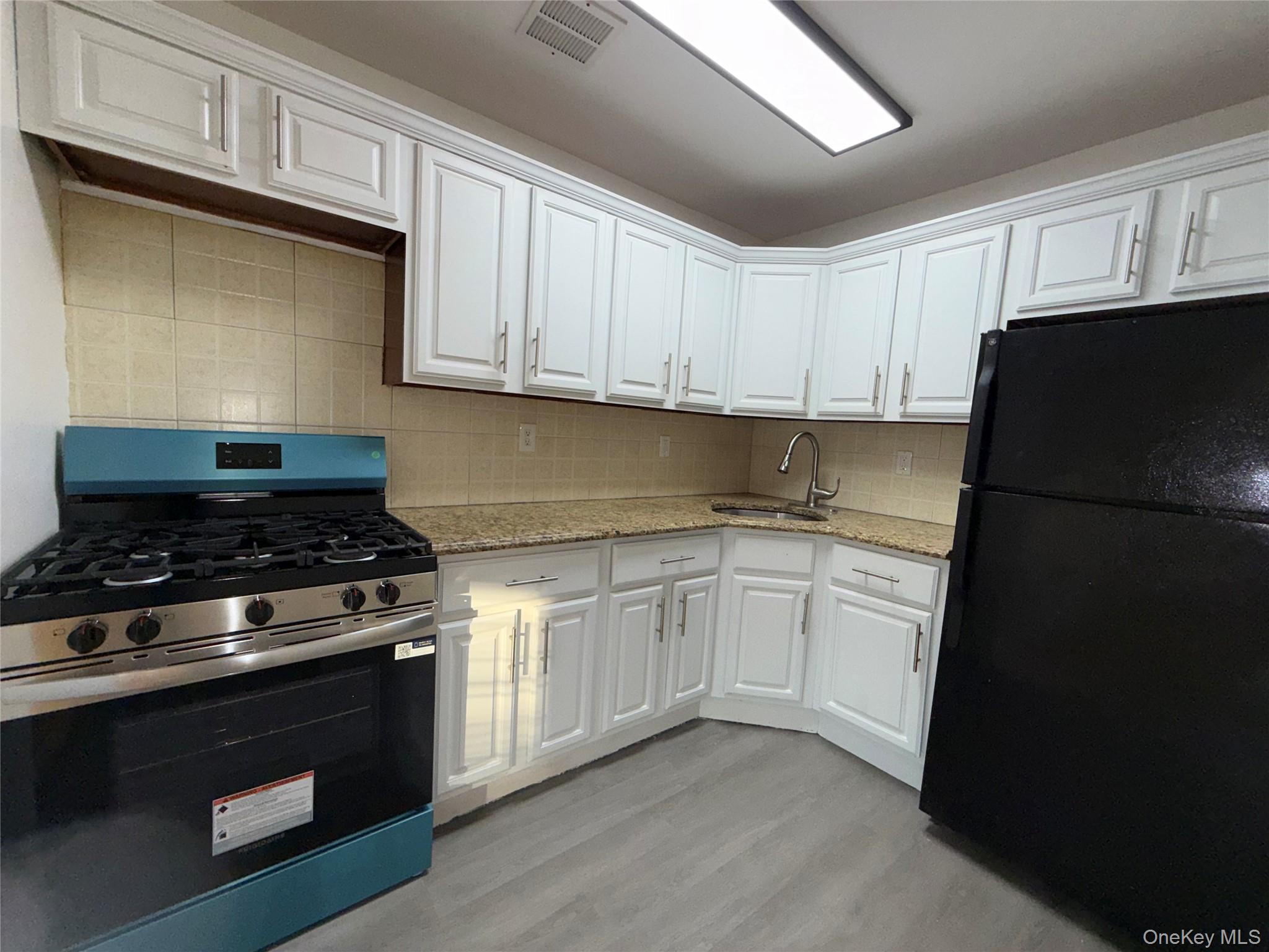 189-26 113th Road, Unit 1 Queens, NY 11412 - Photo 7 of 30 Kitchen