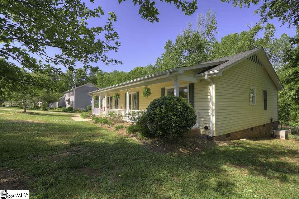 402 Quail Run Circle Fountain Inn, SC 29644 - Photo 24 of 29 Gallery Image 24