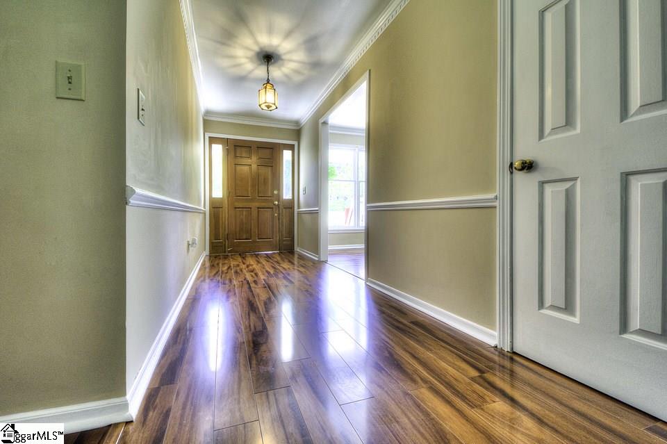 402 Quail Run Circle Fountain Inn, SC 29644 - Photo 7 of 29 Gallery Image 7