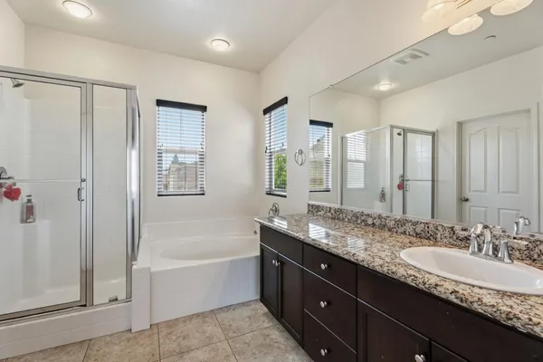 $415,000 | 7374 East Giavanna Avenue, Fresno, CA 93737