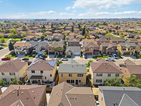 $415,000 | 7374 East Giavanna Avenue, Fresno, CA 93737