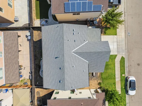 $415,000 | 7374 East Giavanna Avenue, Fresno, CA 93737