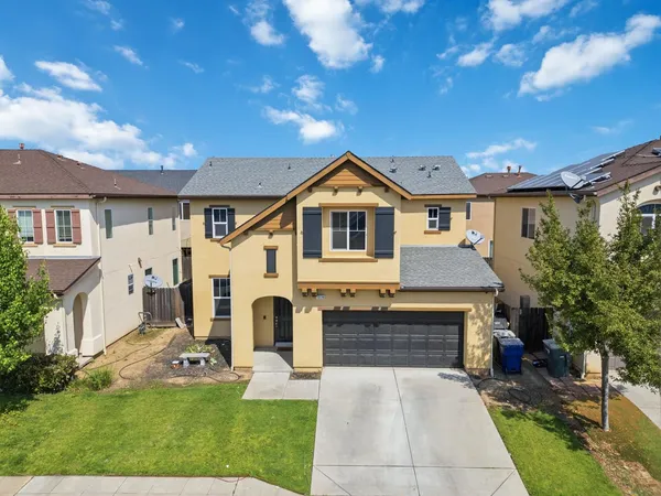 $415,000 | 7374 East Giavanna Avenue, Fresno, CA 93737