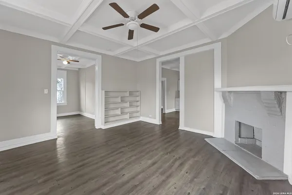 $1,050 | 146 Fairview Avenue, Unit 1, San Antonio, TX 78223