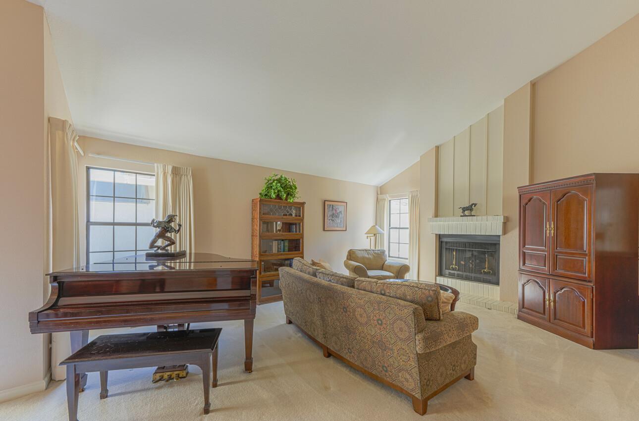 14005 Mountain Quail Road Salinas, CA 93908 - Photo 7 of 42