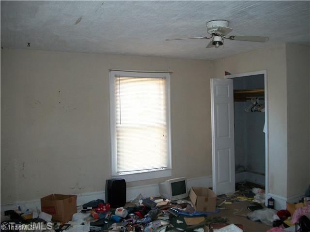 209 Idol Street High Point, NC 27262 - Photo 12 of 14 2nd Bedroom.