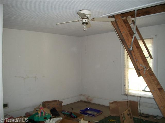 209 Idol Street High Point, NC 27262 - Photo 14 of 14 3rd Bedroom.