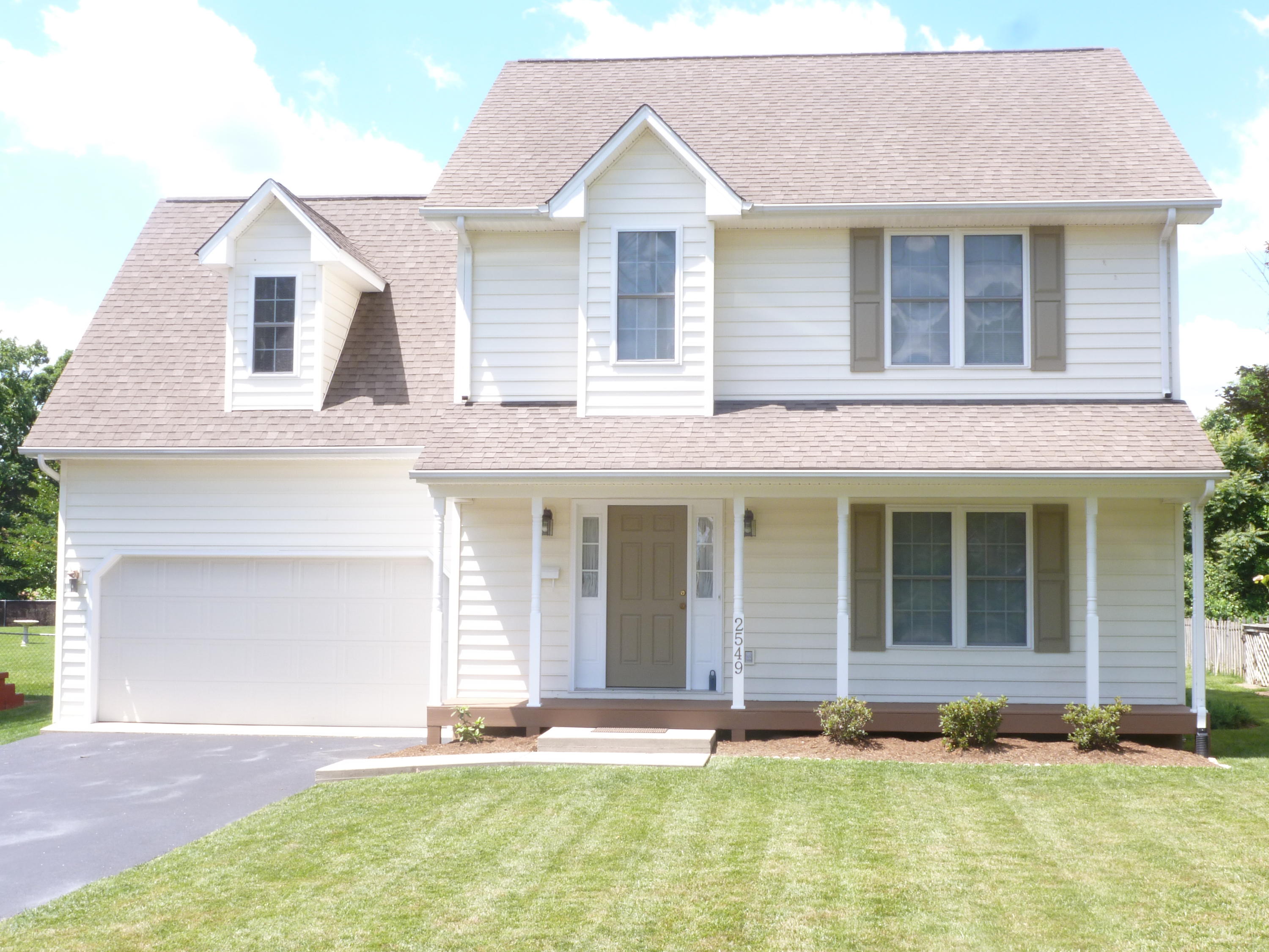 2549 Weaver Road Southwest Roanoke, VA 24015 - Photo 1 of 40 2549 Weaver Rd