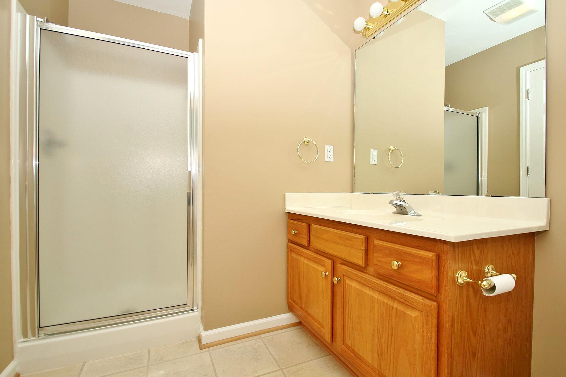 2549 Weaver Road Southwest Roanoke, VA 24015 - Photo 22 of 40 img_2839