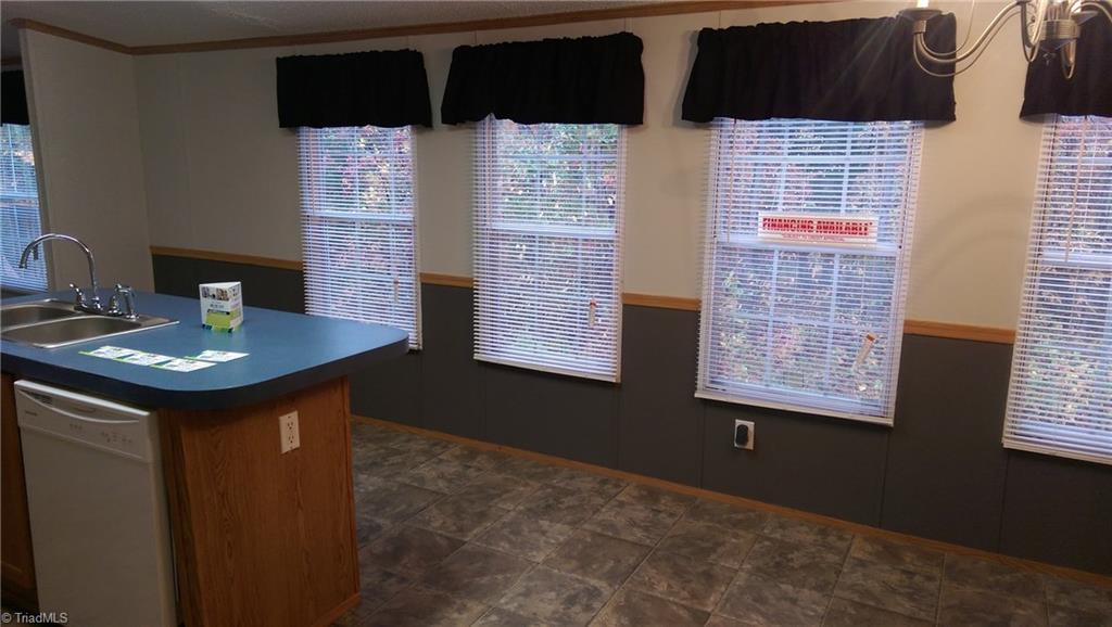 2678 Bethany Road Madison, NC 27025 - Photo 3 of 18