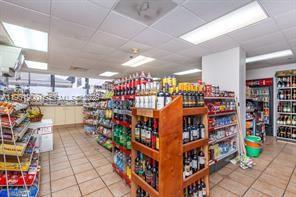 540 Brickell Key Drive, Unit 302 Miami, FL 33131 - Photo 18 of 24 a view of store room with window