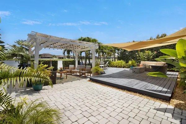 $899,900 | 4371 Summer Breeze Way, Kissimmee, FL 34744