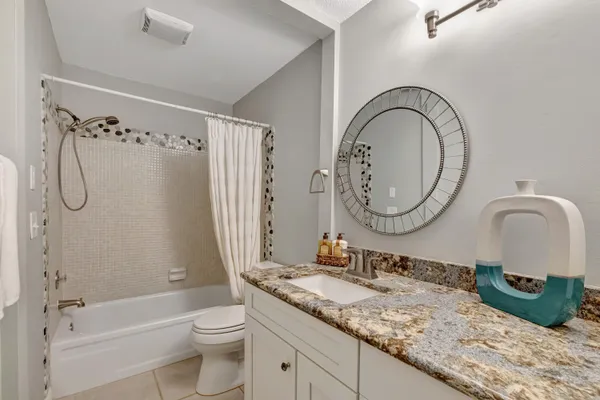 $1,700 | 215 Manatee Lane, Unit B, Fort Pierce, FL 34982