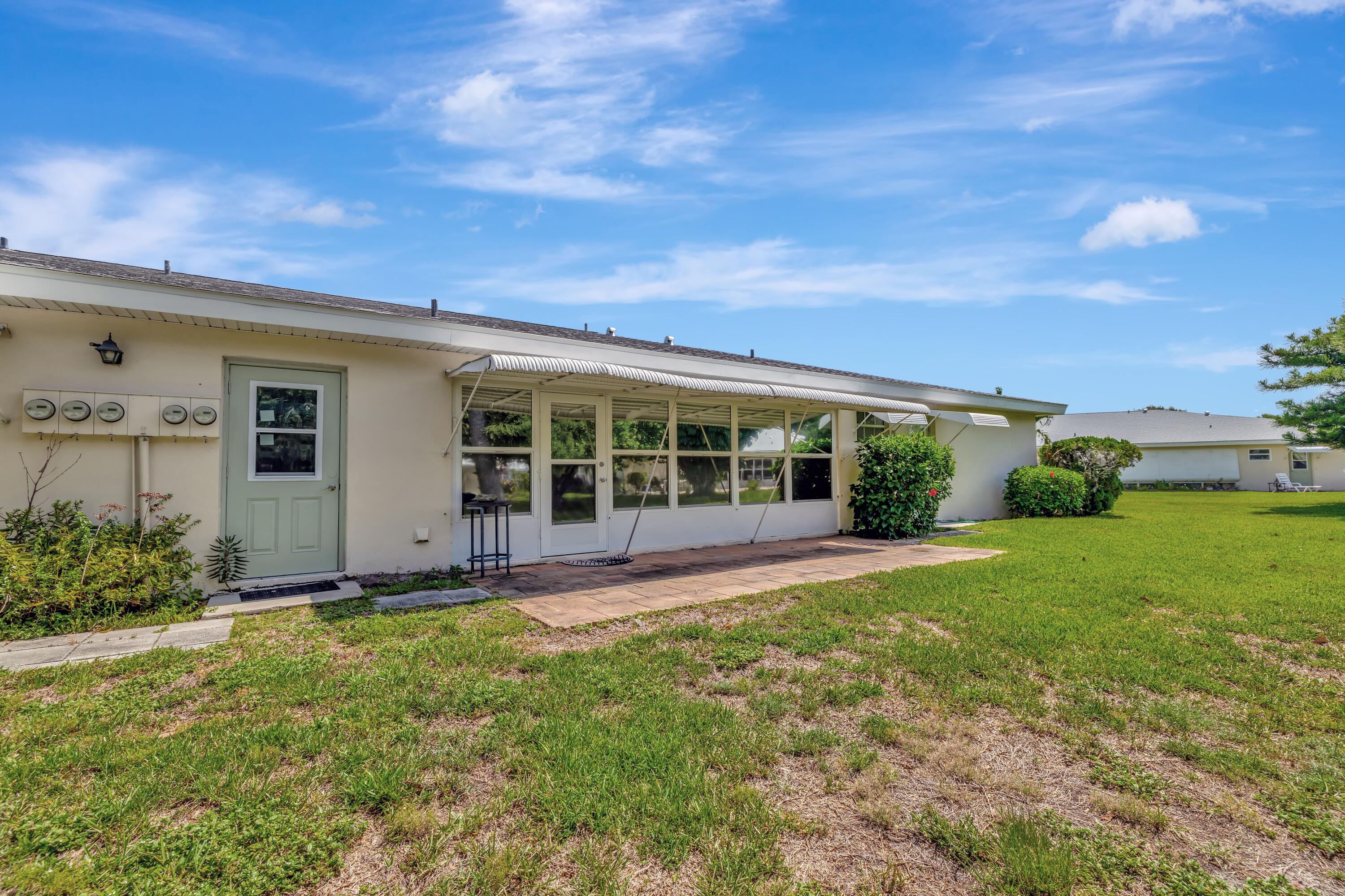 215 Manatee Lane, Unit B Fort Pierce, FL 34982 - Photo 19 of 22 jpeg-optimizer_19-print-3A5A1136