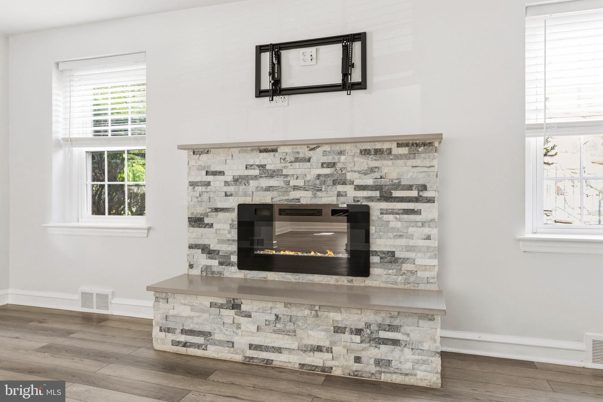 525 Broadview Road Upper Darby, PA 19082 - Photo 21 of 43 Beautiful Fireplace