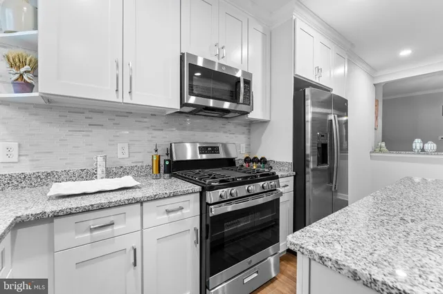 $385,000 | 1003 West Fayette Street, Baltimore, MD 21223