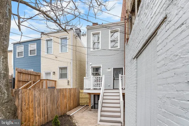 $385,000 | 1003 West Fayette Street, Baltimore, MD 21223