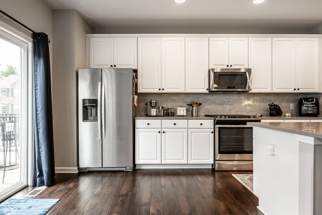 $360,000 | 13068 Raritan Drive, Fishers, IN 46038