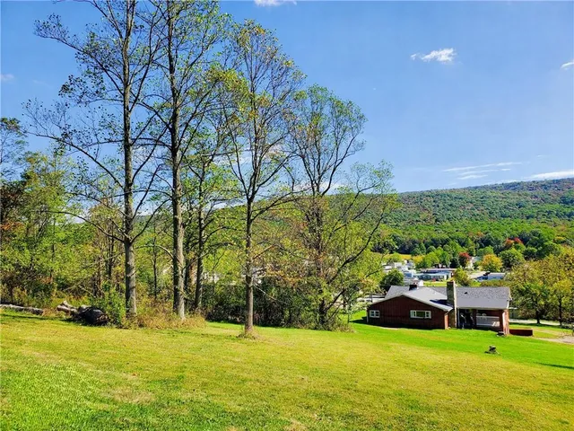 $289,000 | 349 Hopwood Coolspring Road, Hopwood, PA 15445