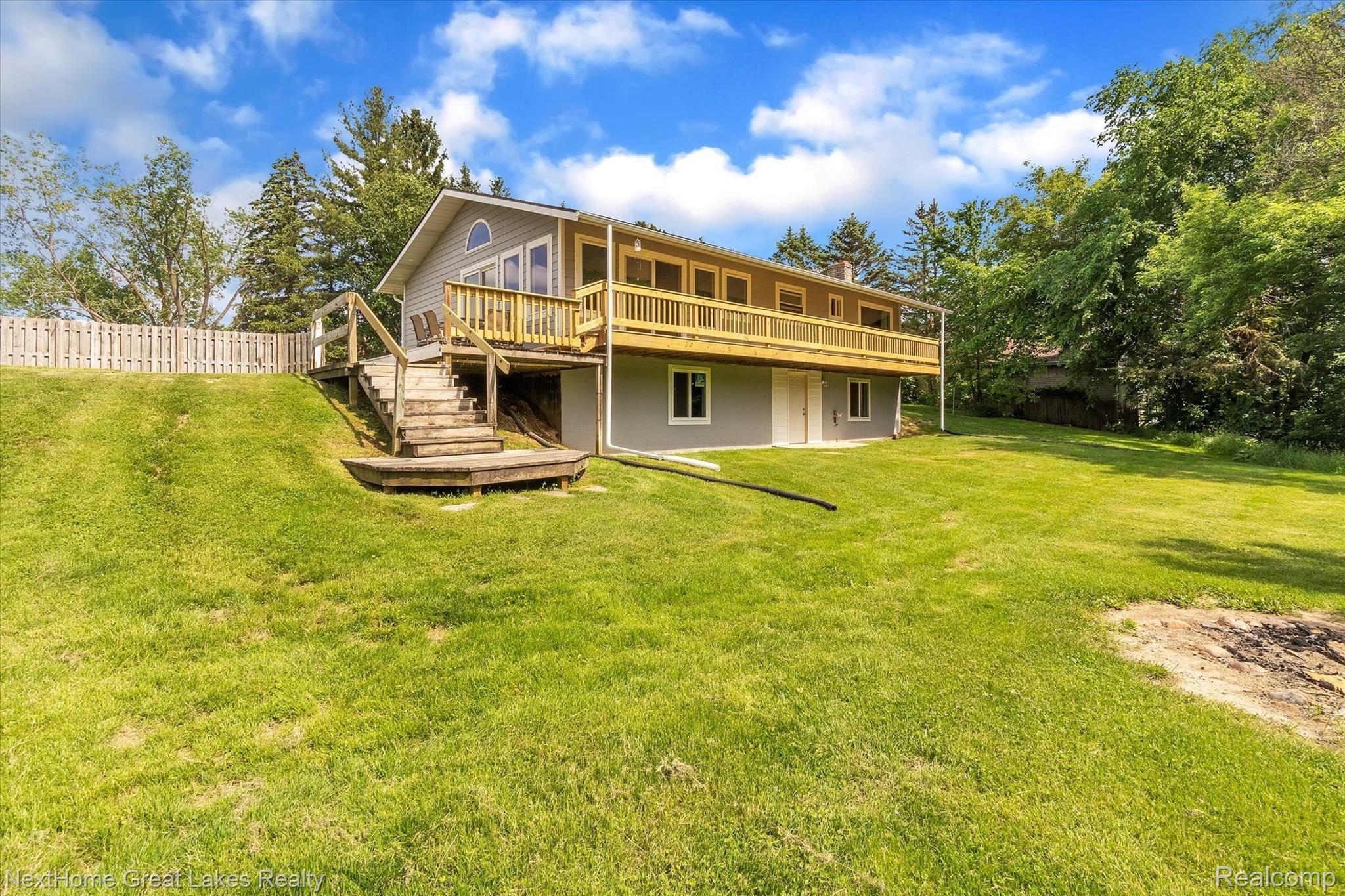 5516 Atlas Road Grand Blanc, MI 48439 - Photo 2 of 37 02-5516-Atlas-Rd-WindowStill-Real-Estate-Photography-2.jpg